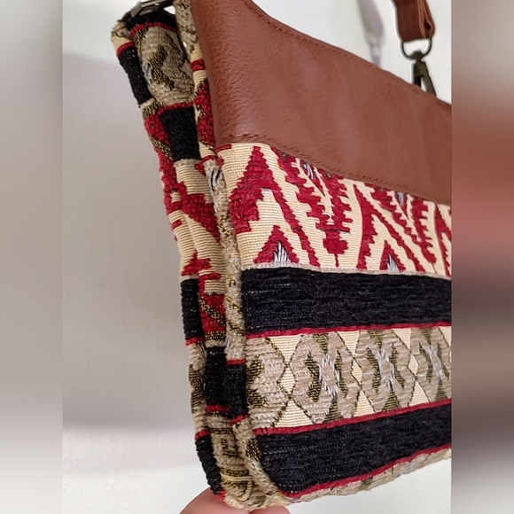 Canyon Sky Tapestry Vegan Leather Stylish Brown and Red Patterned Women's Bag - Picture 2 of 14